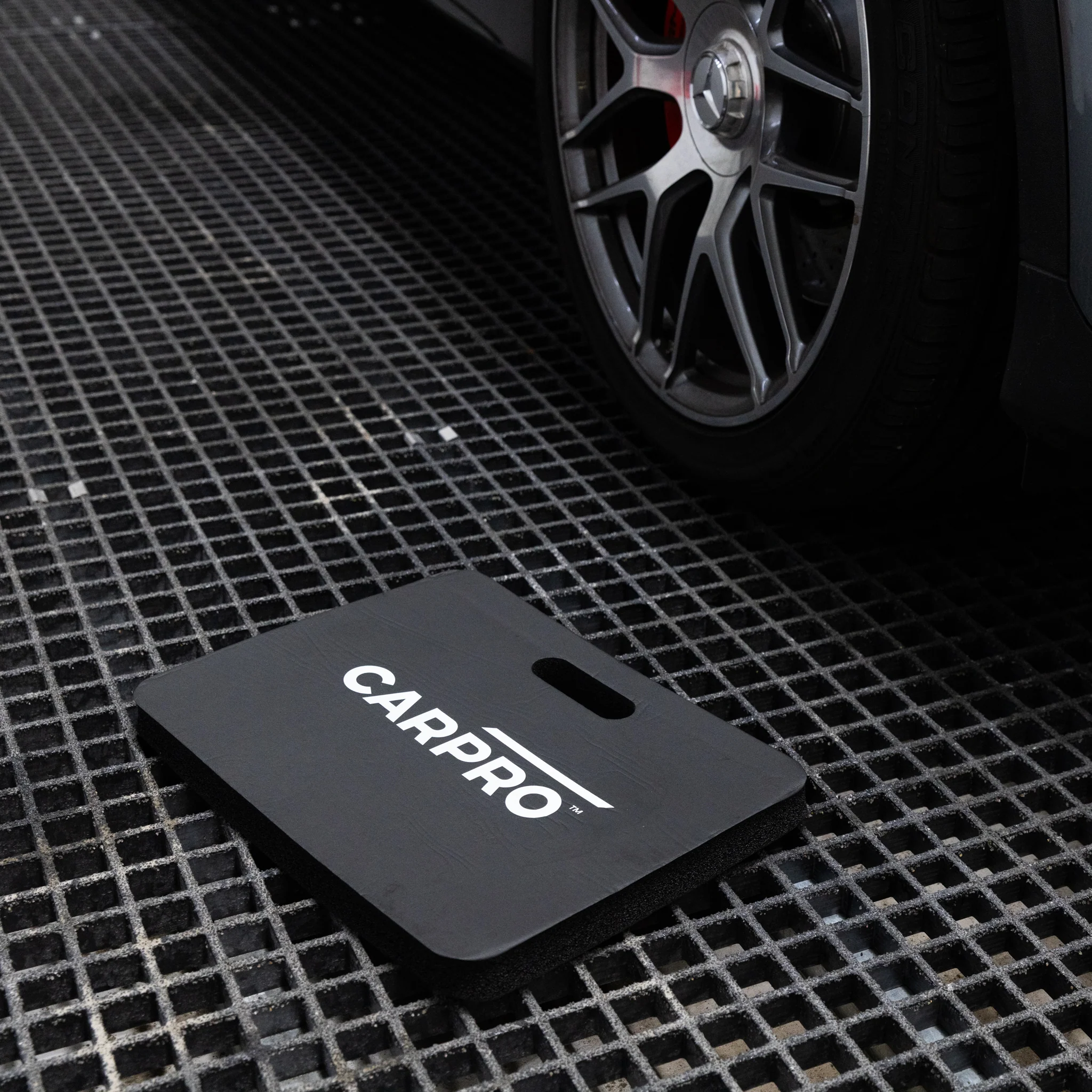CARPRO Kneeling Pad - Image 2