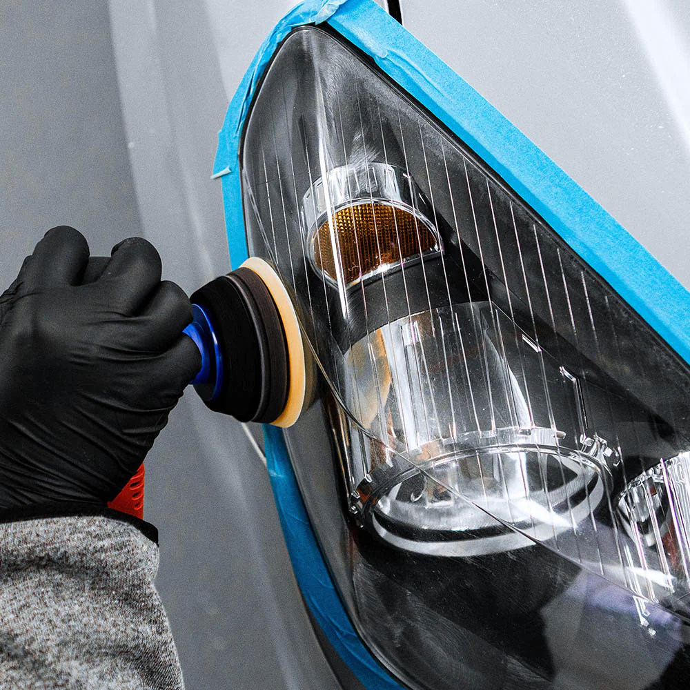 Koch Chemie (HLP2) Headlight Polish 2 | High-Gloss Headlight Polish with Sealant - Image 2