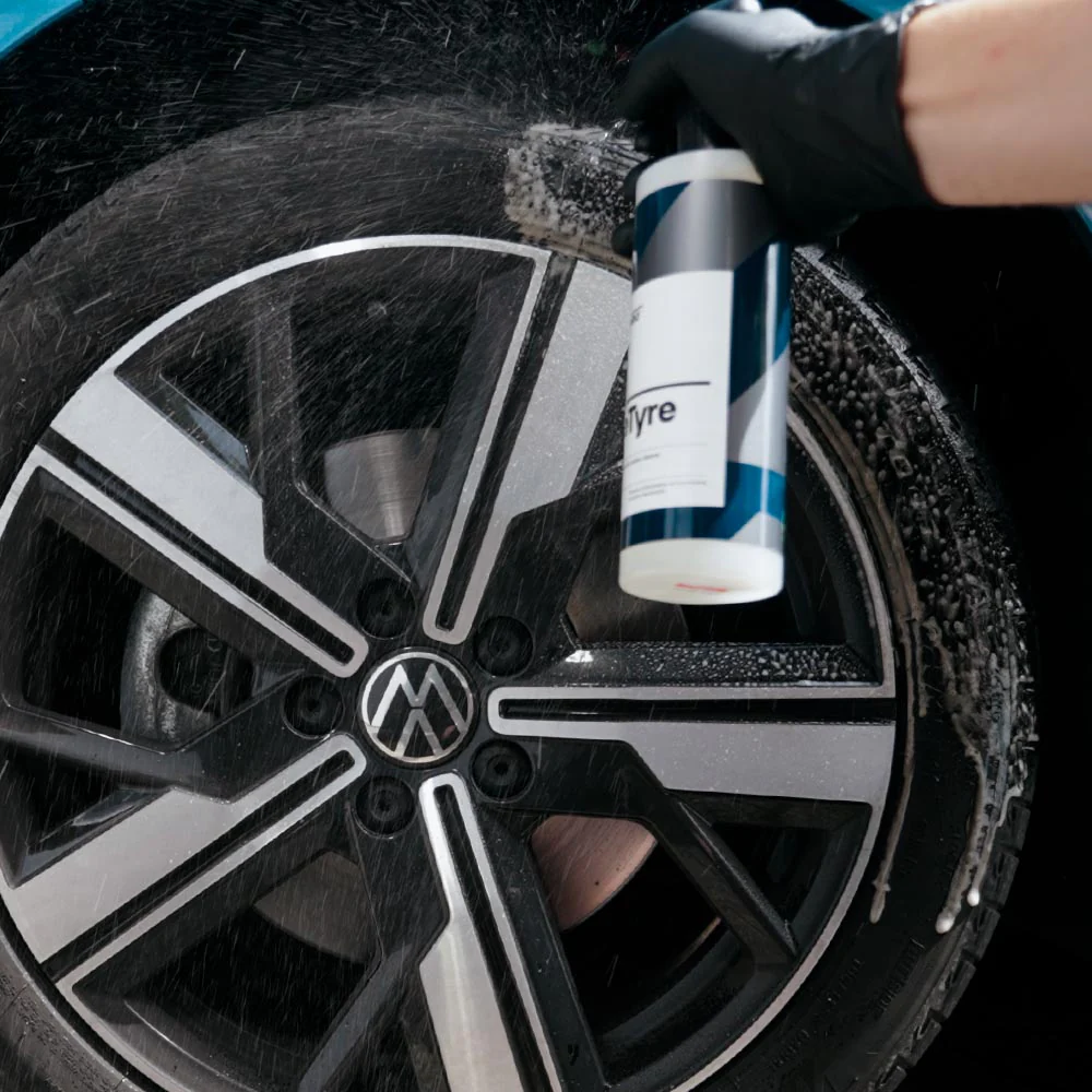 CARPRO Wheel Cleaning Kit - Image 4